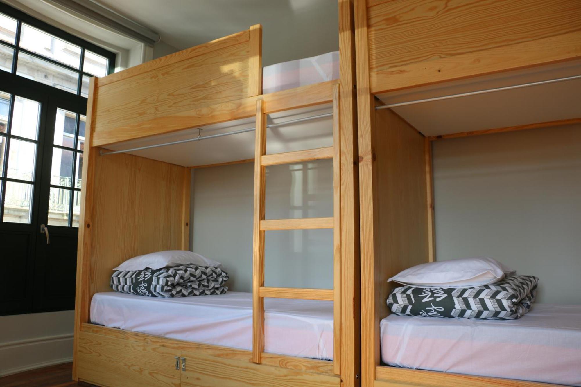 Nice Way Porto Hostel Стая снимка